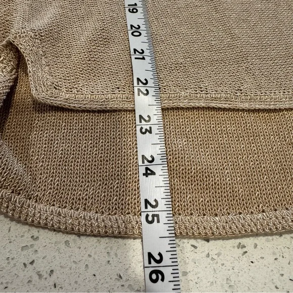 J.McLaughlin Camel Callum V-Neck Sweater Classic Quiet Luxury Size Small - Picture 6 of 10